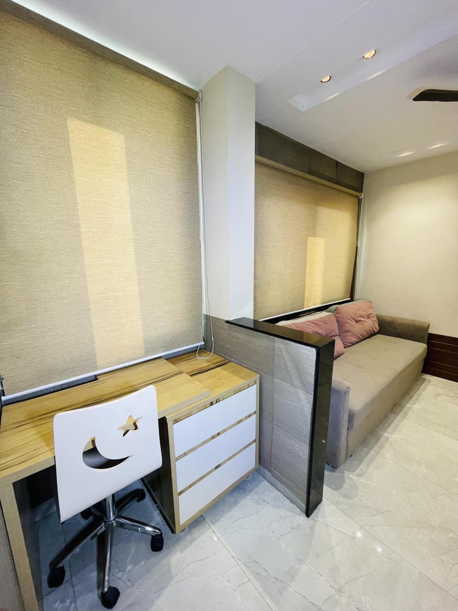 Stayez Studio Apartments Indore Dış mekan fotoğraf