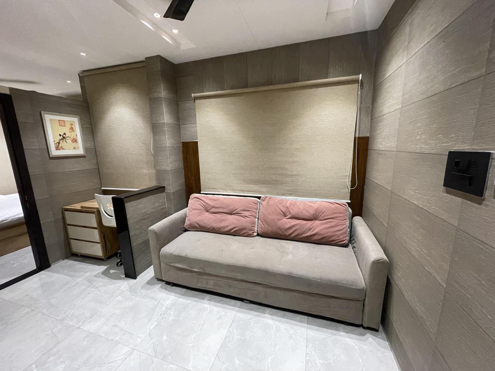 Stayez Studio Apartments Indore Dış mekan fotoğraf